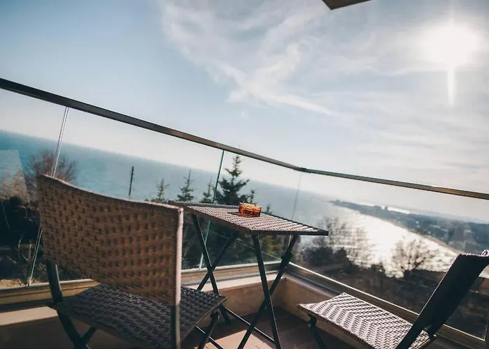 Luxury Apartament Near The Sea *