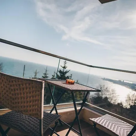 Luxury Apartament Near The Sea *